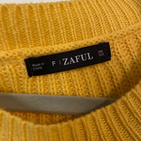 🦋 2 for 10 🦋 STRIPED SWEATER - Picture 2 of 3